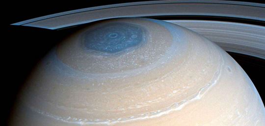 Hexagon on Saturn